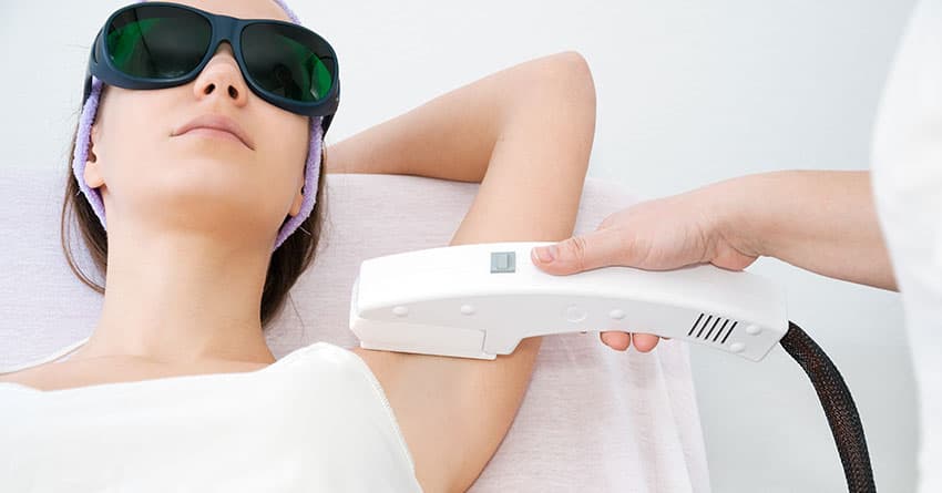 LAZER EPİLASYON İŞLEMİ ÖNCESİNDE NELERE DİKKAT EDİLMELİDİR?