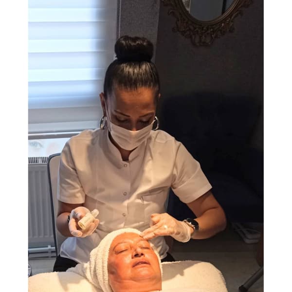 Ayşe Alya Güzellik Merkezi - 27. Fotoğraf Ayşe Alya Güzellik Merkezi - 27. Fotoğraf