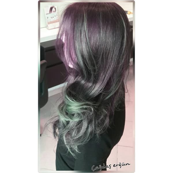 Çağdaş Ergün Saç Tasarım - Kuaför - 52. Fotoğraf Çağdaş Ergün Saç Tasarım - Kuaför - 52. Fotoğraf