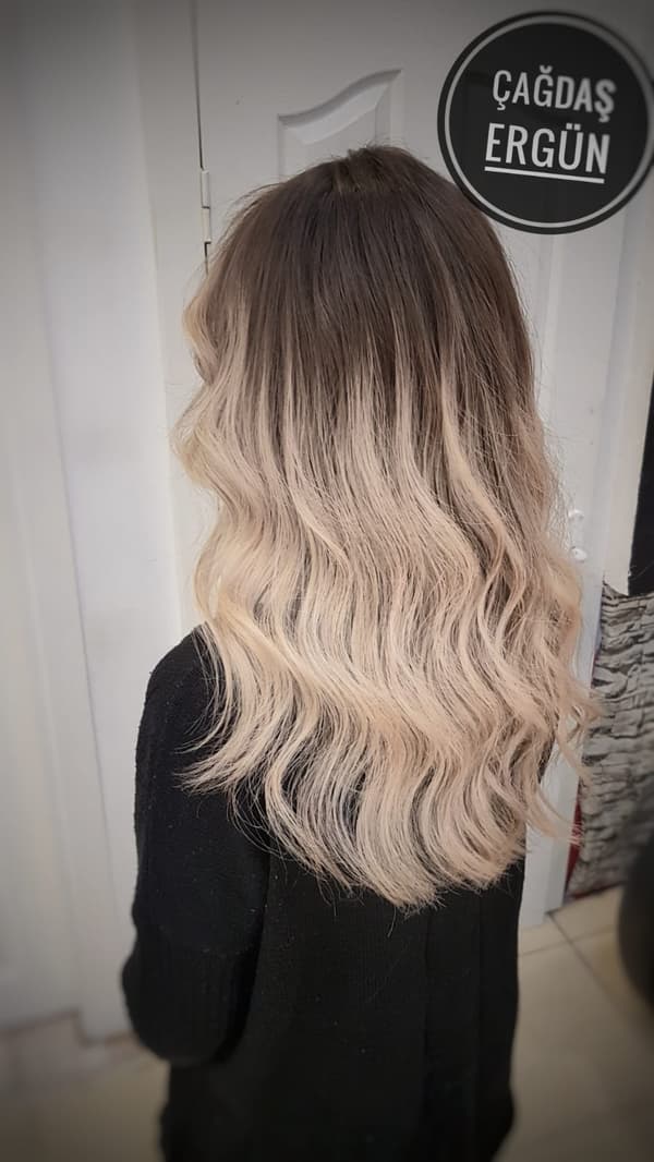 Çağdaş Ergün Saç Tasarım - Kuaför - 68. Fotoğraf Çağdaş Ergün Saç Tasarım - Kuaför - 68. Fotoğraf