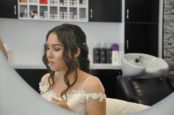 Çağdaş Ergün Saç Tasarım - Kuaför - 2. Fotoğraf Çağdaş Ergün Saç Tasarım - Kuaför - 2. Fotoğraf