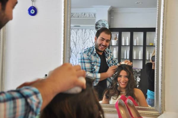 Çağdaş Ergün Saç Tasarım - Kuaför - 14. Fotoğraf Çağdaş Ergün Saç Tasarım - Kuaför - 14. Fotoğraf