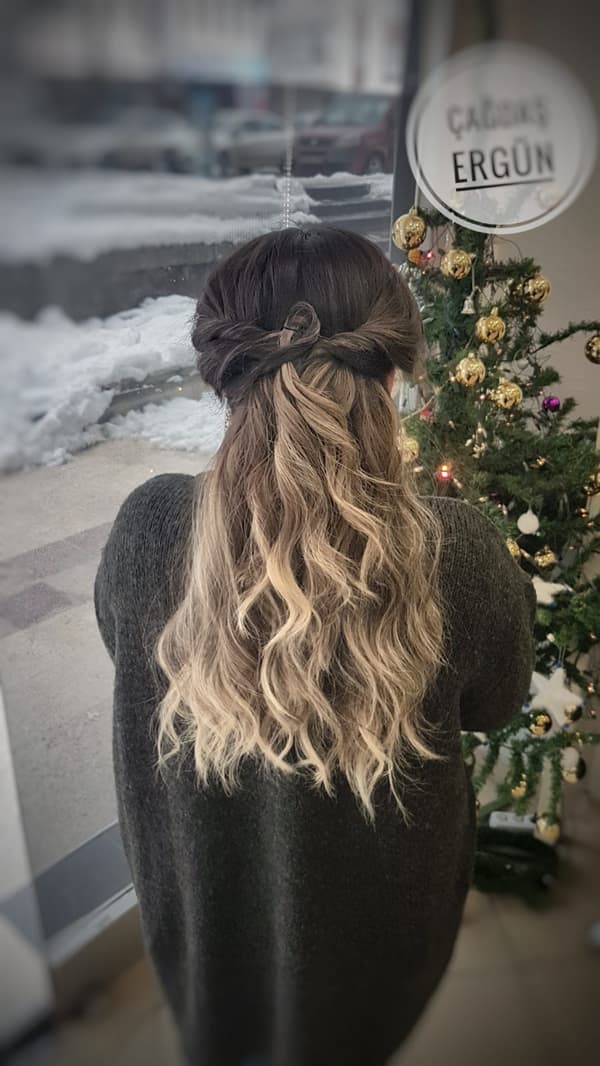 Çağdaş Ergün Saç Tasarım - Kuaför - 71. Fotoğraf Çağdaş Ergün Saç Tasarım - Kuaför - 71. Fotoğraf