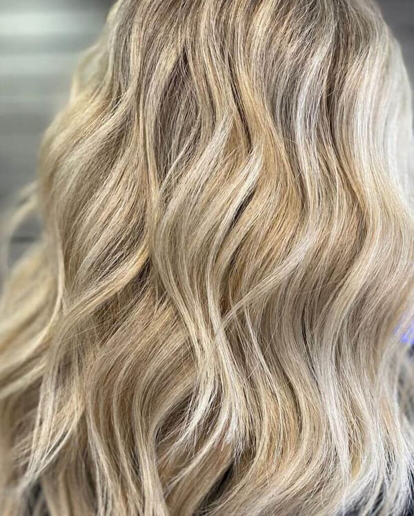 Ares Kuaför ve Güzellik Merkezi - 8. Fotoğraf Ares Kuaför ve Güzellik Merkezi - 8. Fotoğraf