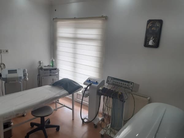 Beauty Beyond Güzellik Salonu - 3. Fotoğraf Beauty Beyond Güzellik Salonu - 3. Fotoğraf