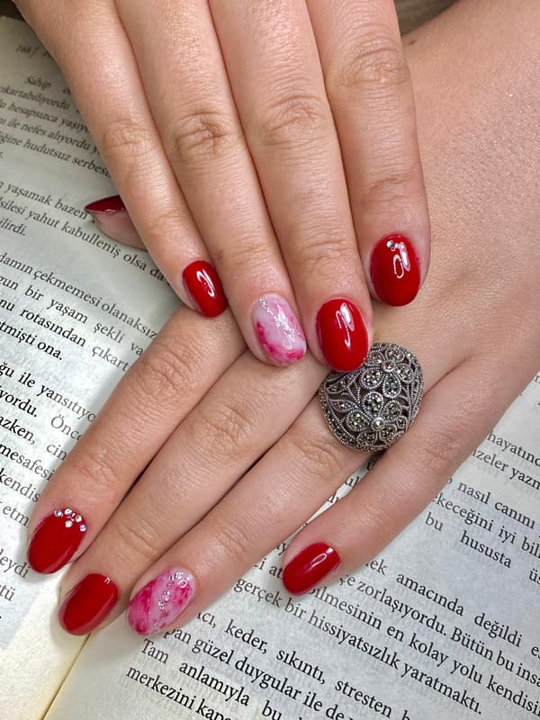 Gülay Koç Güzellik - 9. Fotoğraf Gülay Koç Güzellik - 9. Fotoğraf