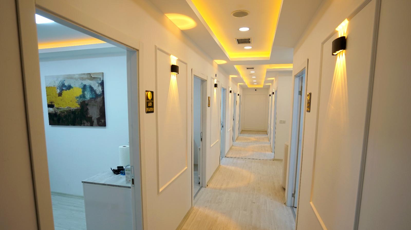 Nautica & Beauty Lounge