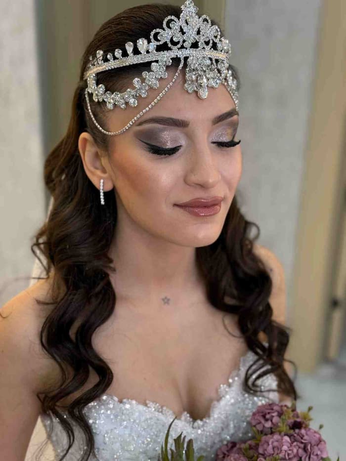 Rabia Kanmaz Saç Tasarım ve Güzellik Merkezi - 4. Fotoğraf