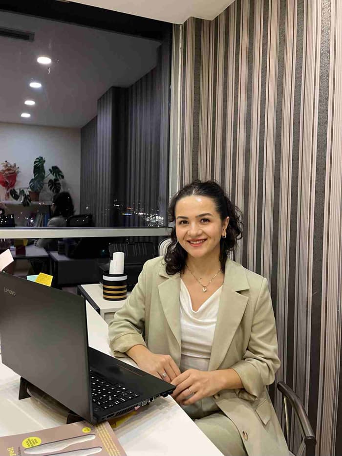 Dyt. Yeşim Temel Gönülal - 1. Fotoğraf