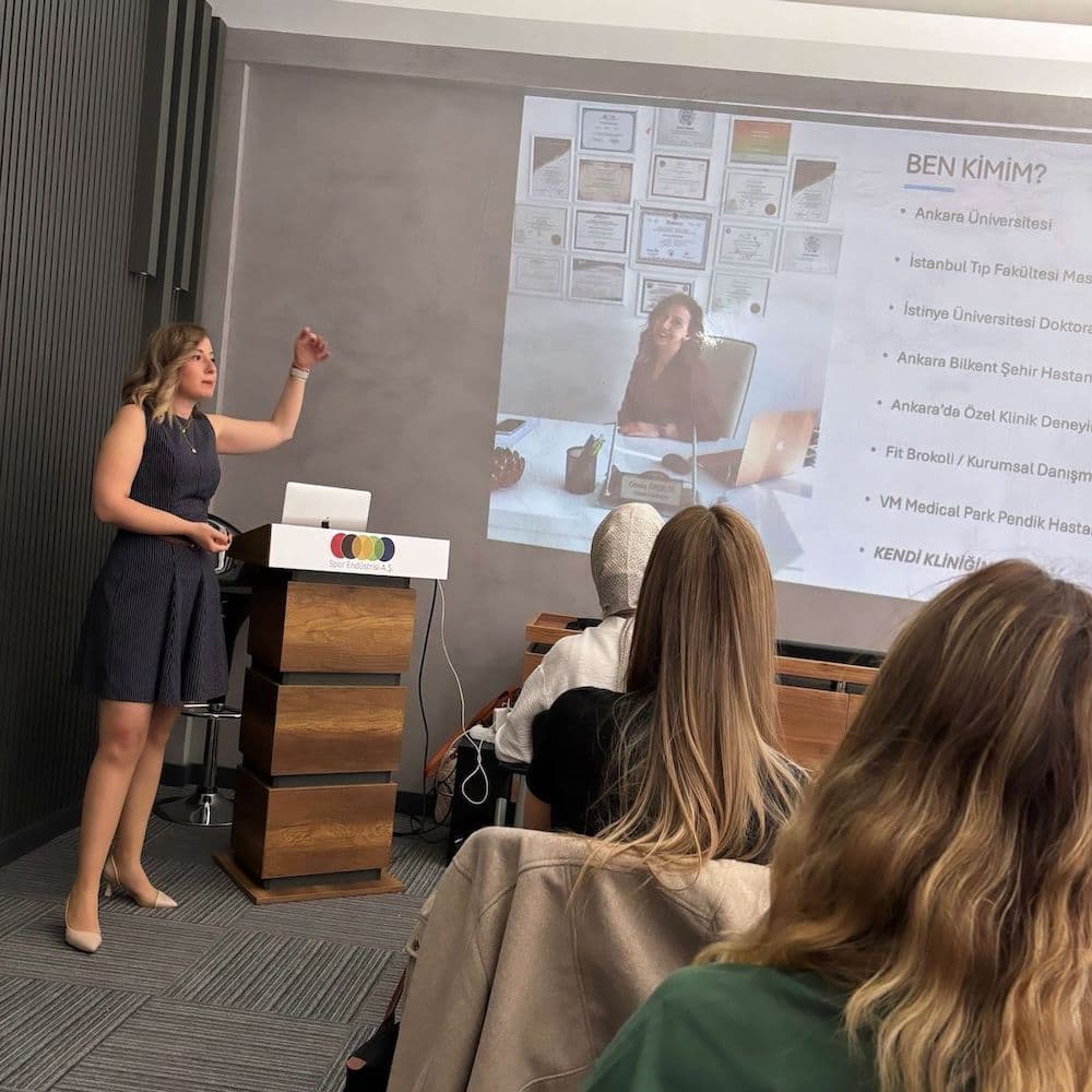 Uzman Dyt. Cansu Özçelik - Çukurambar Güzellik Merkezleri - 3. Fotoğraf